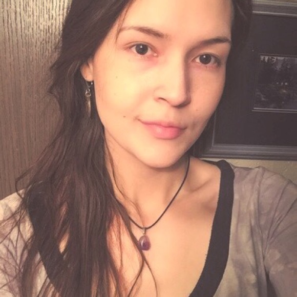 Meet your Posher, Jessica - Picture 1 of 1